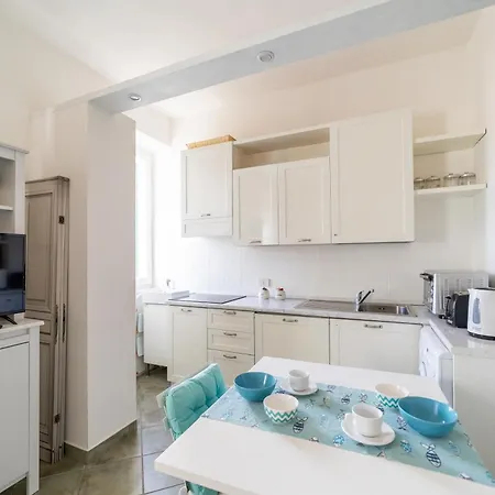 Easytopstay - Cosy Flat *